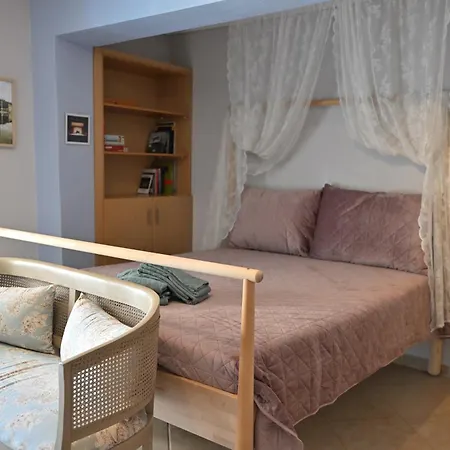 Greg's Cozy Apartment, Up To 4 Guests In Kalamaria Apartment Thessaloniki